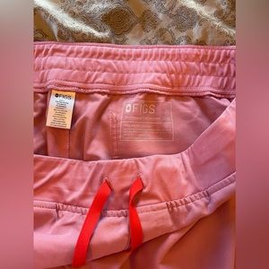PINK Figs scrub bottoms XXL